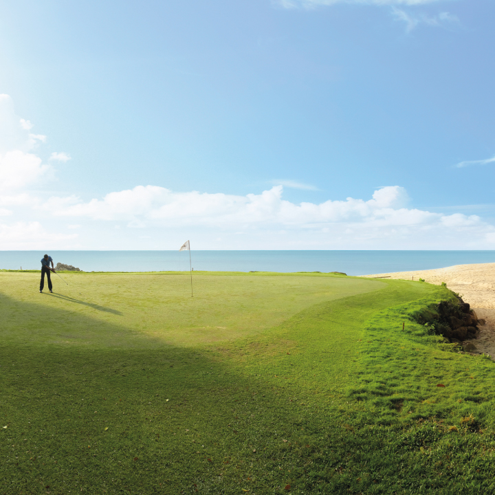 Golf di Tepi Laut -Kijal Terengganu