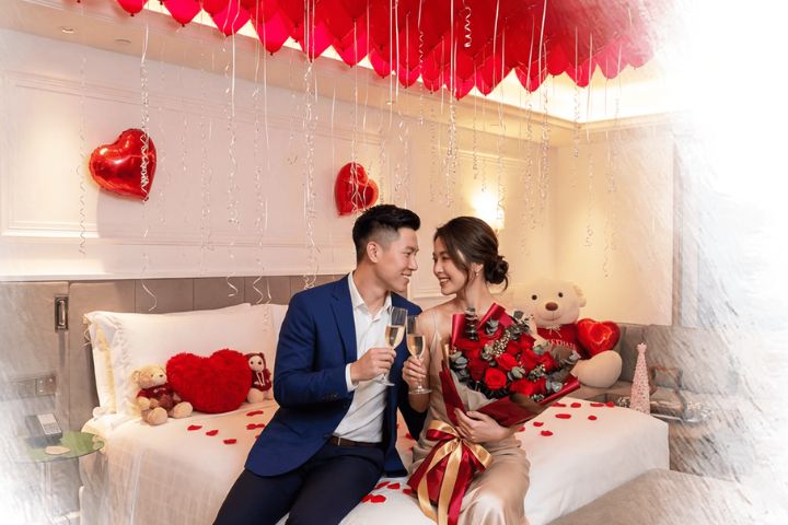 Romantic suite package at crockfords